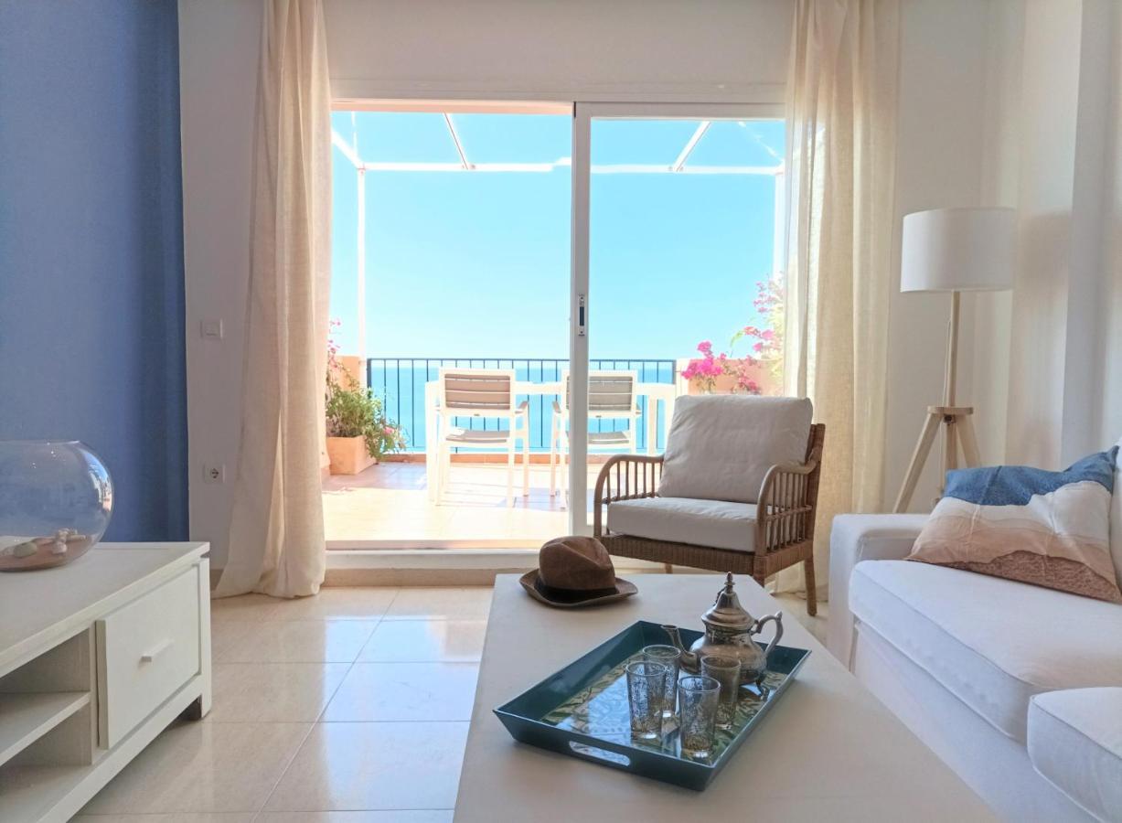 Carvajal Beach Seaview Apartment 贝纳尔马德纳 外观 照片