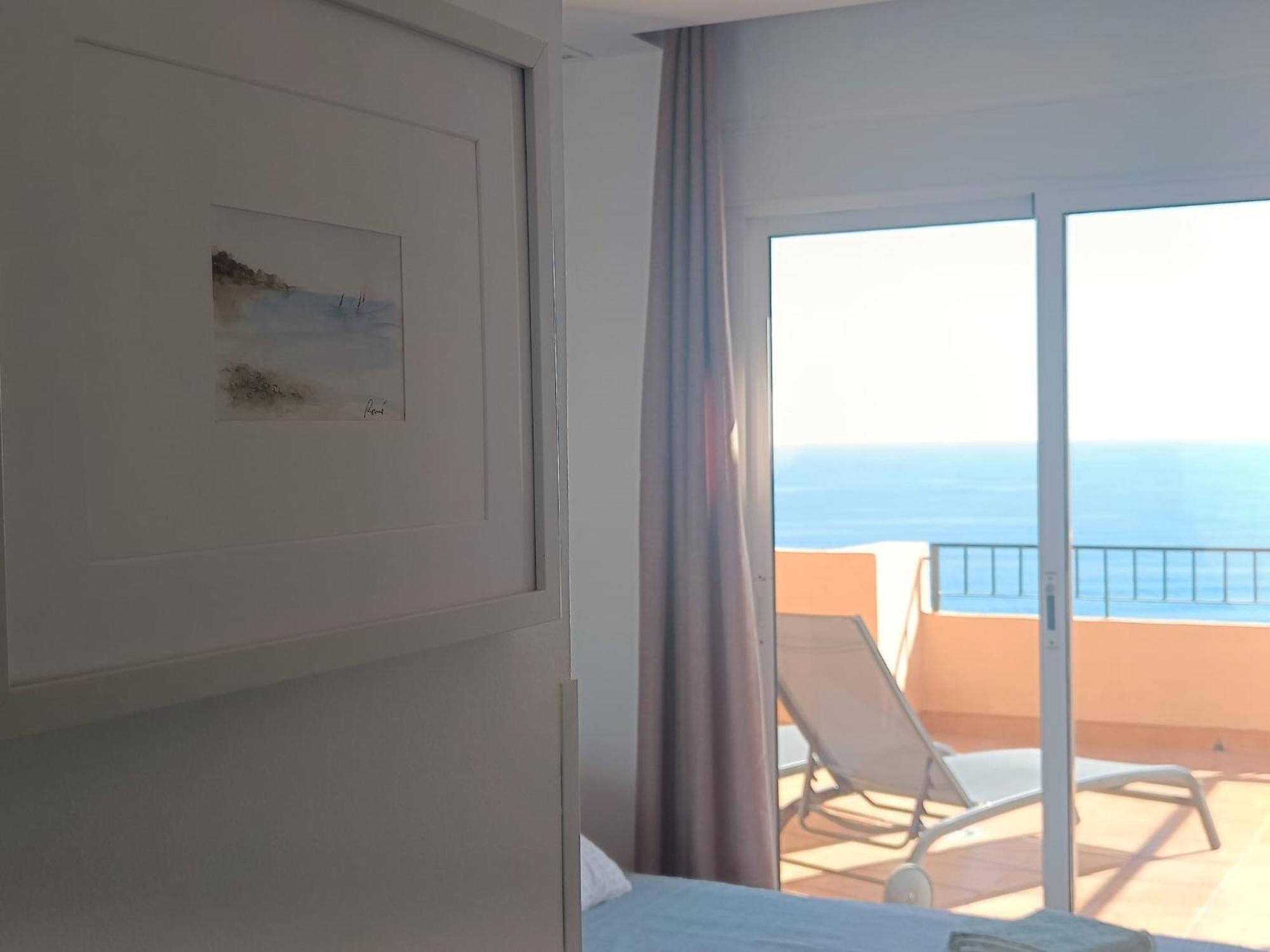 Carvajal Beach Seaview Apartment 贝纳尔马德纳 外观 照片